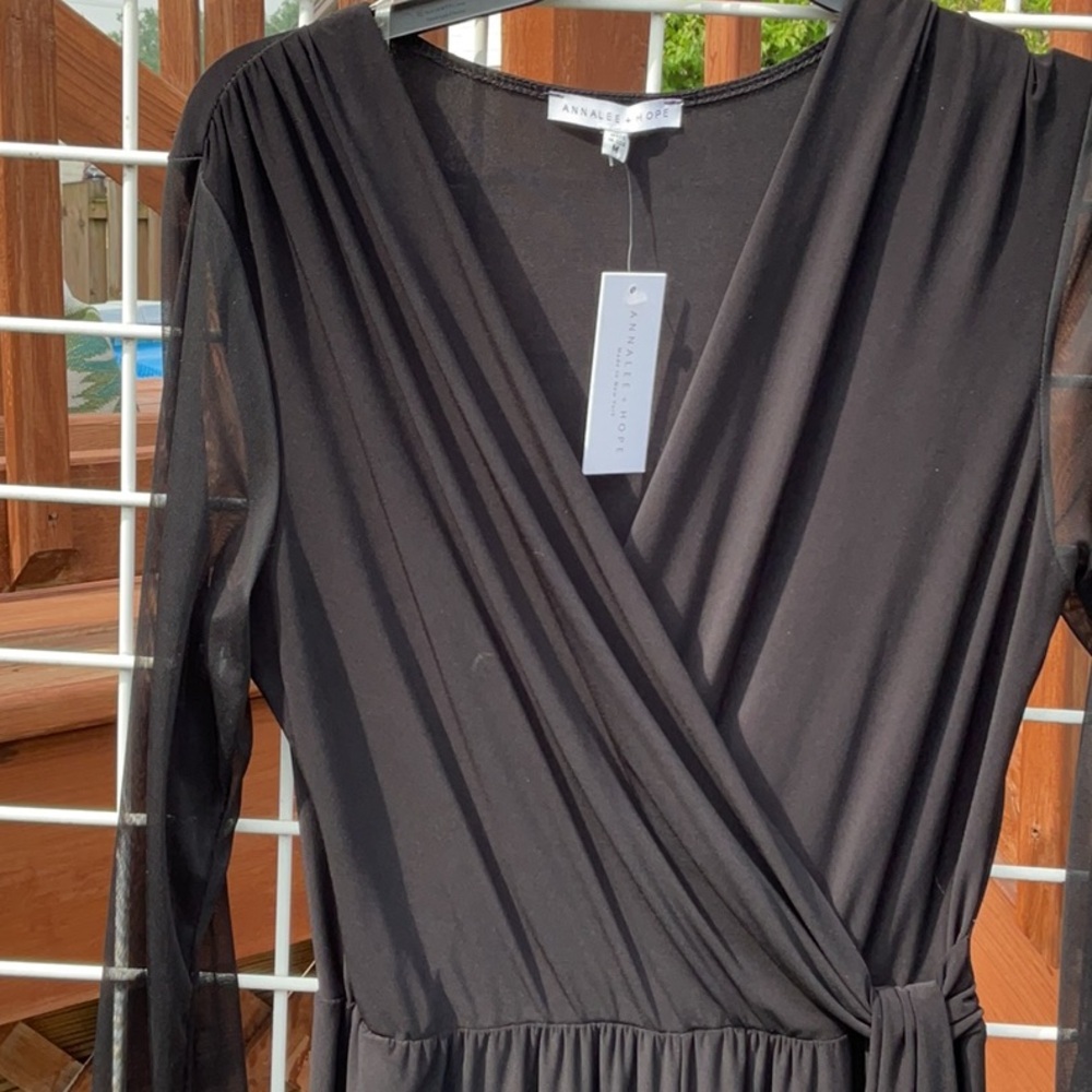 Annalee + Hope Black One Piece Pantsuit, Size M - Picture 3 of 7